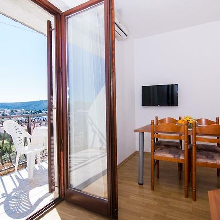 Apartments Jozic Seget Vranjica Ngoại thất bức ảnh