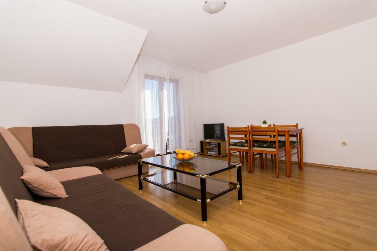 Apartments Jozic Seget Vranjica Ngoại thất bức ảnh