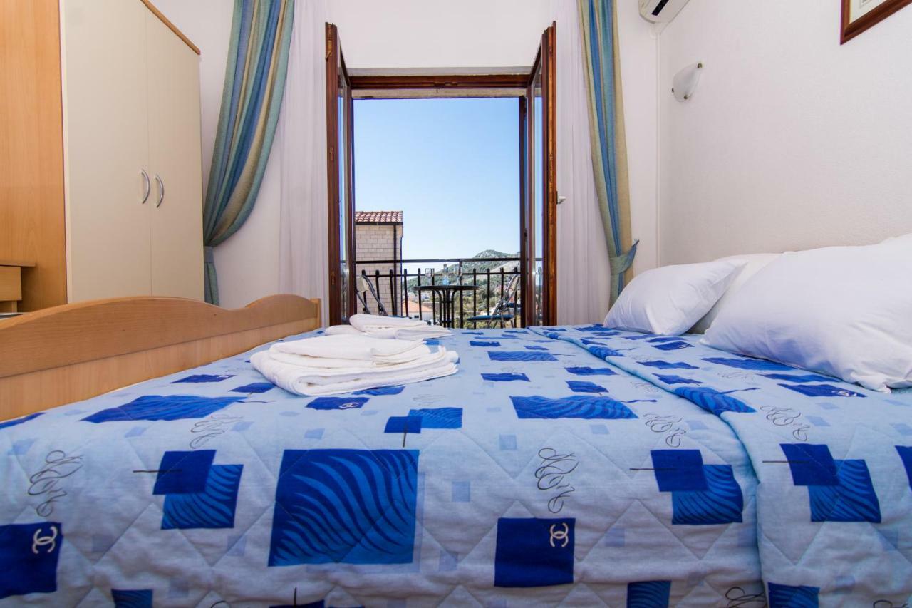 Apartments Jozic Seget Vranjica Ngoại thất bức ảnh