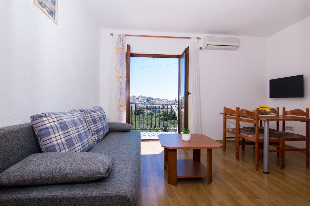 Apartments Jozic Seget Vranjica Ngoại thất bức ảnh