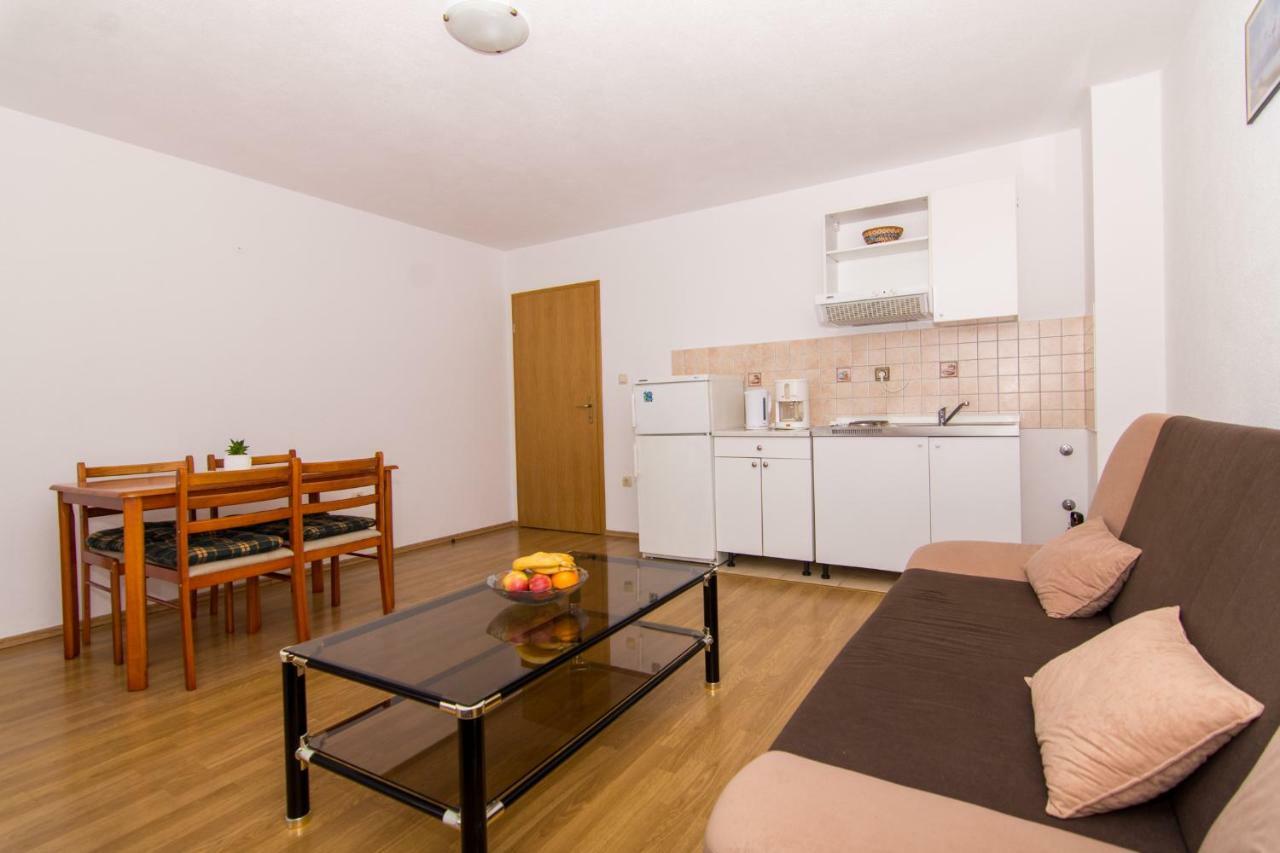 Apartments Jozic Seget Vranjica Ngoại thất bức ảnh
